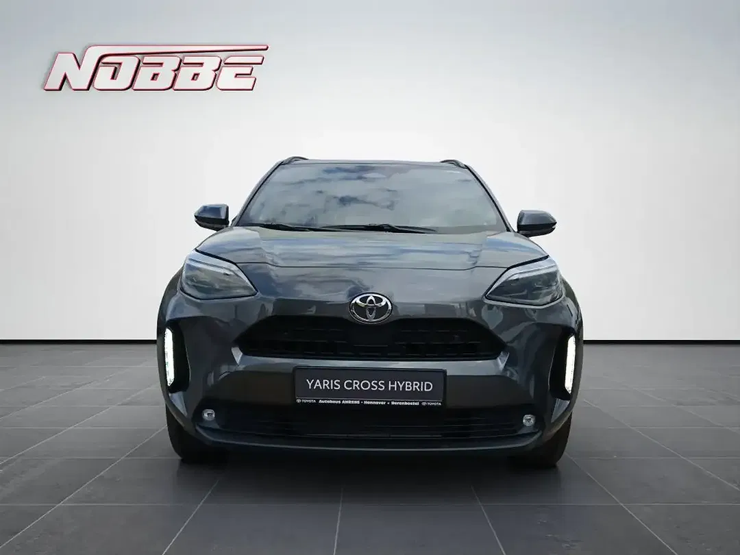 Toyota Yaris Cross - Thumbnail 8
