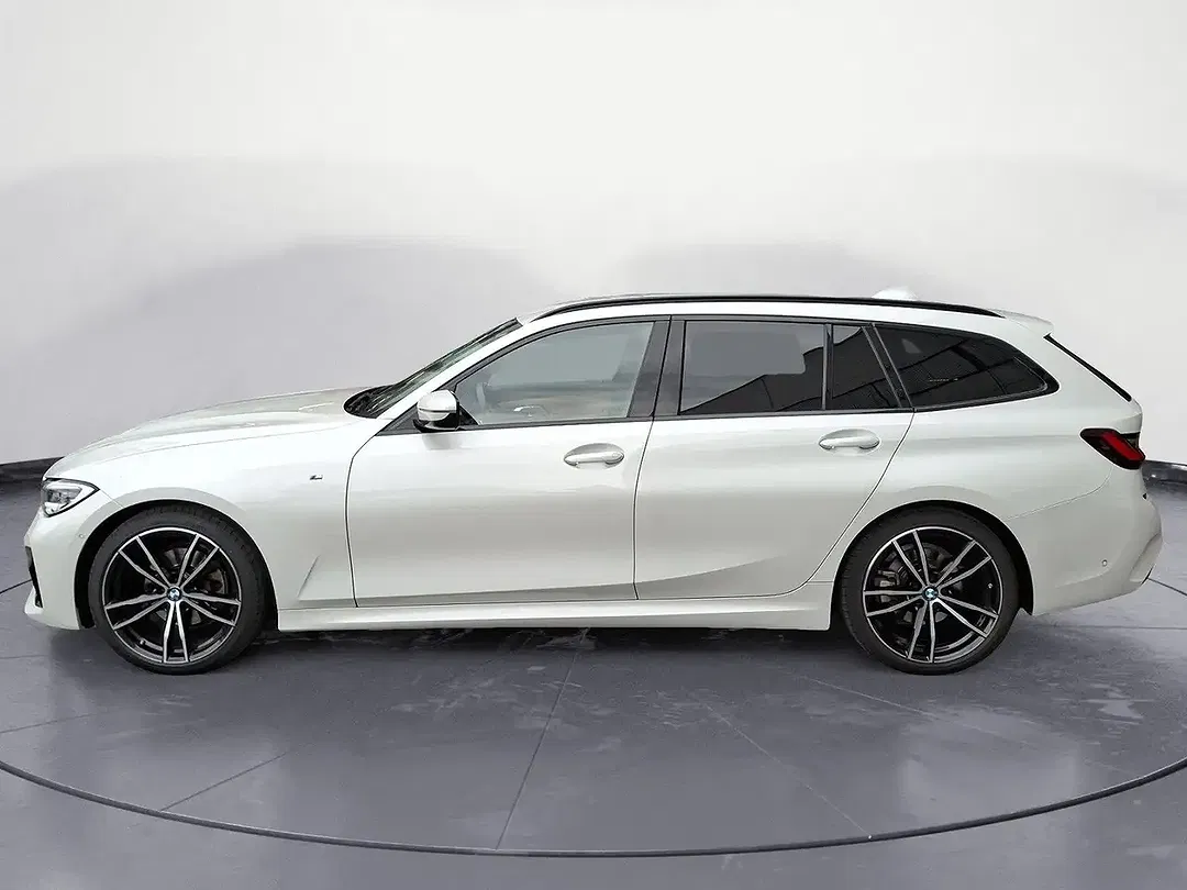 BMW 320 - Thumbnail 2