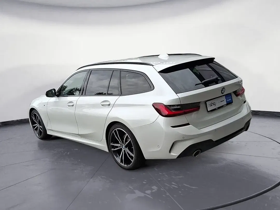 BMW 320 - Thumbnail 3
