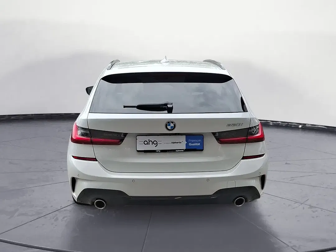 BMW 320 - Thumbnail 4