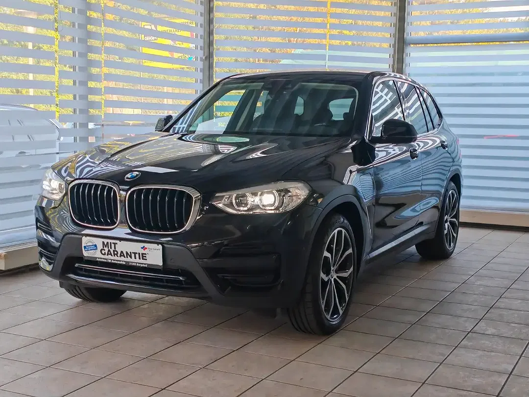 BMW X3 - Thumbnail 3
