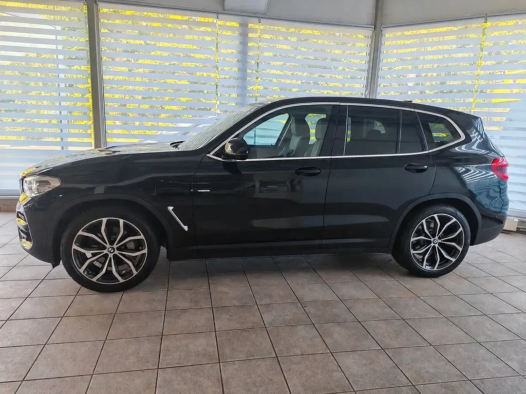 BMW X3 - Thumbnail 5