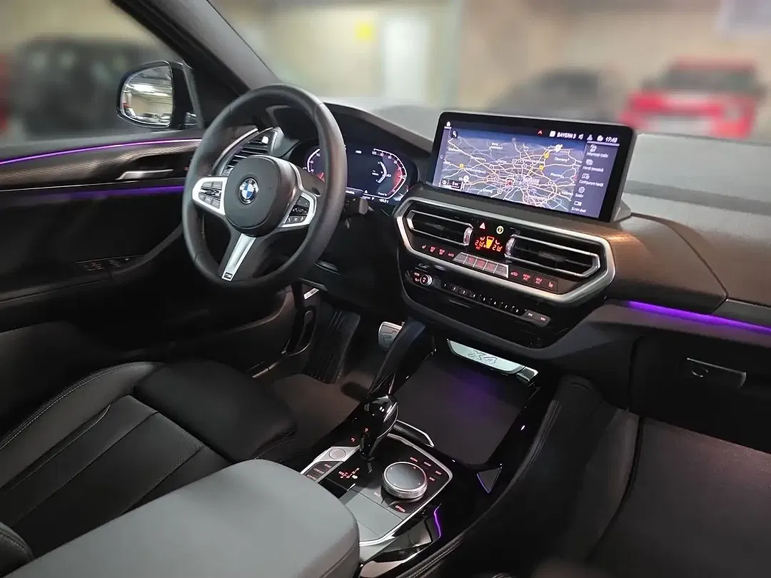 BMW X4 - Thumbnail 10