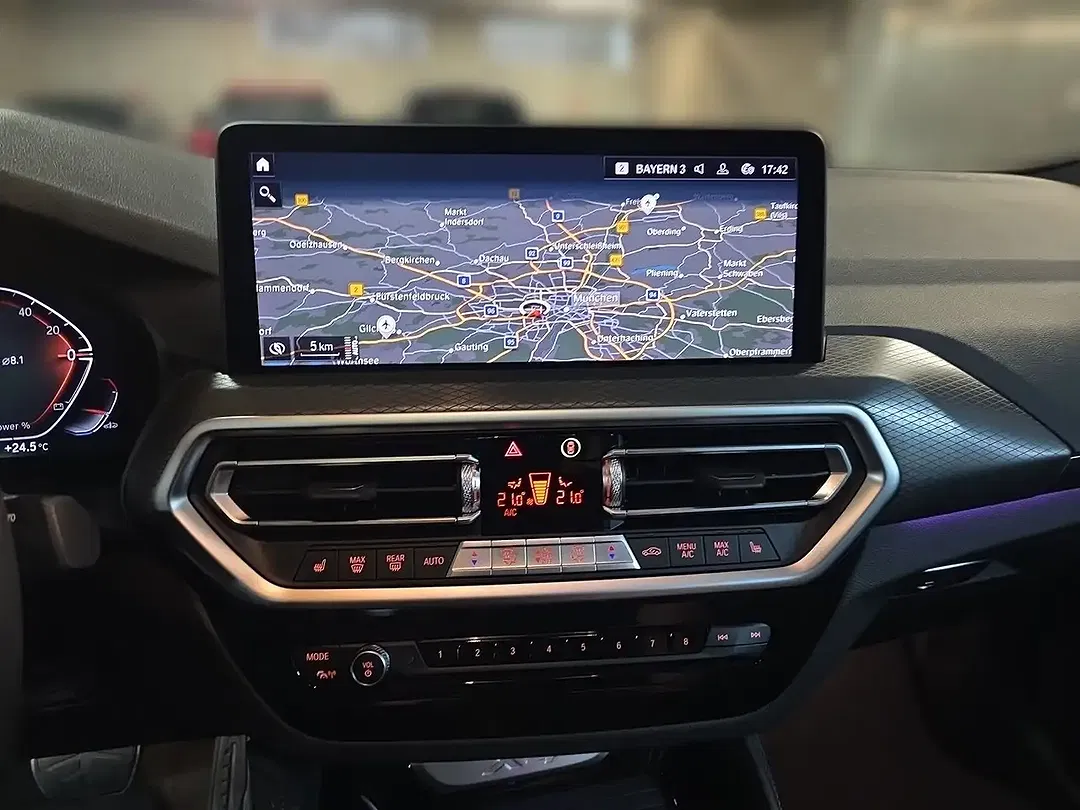 BMW X4 - Thumbnail 9