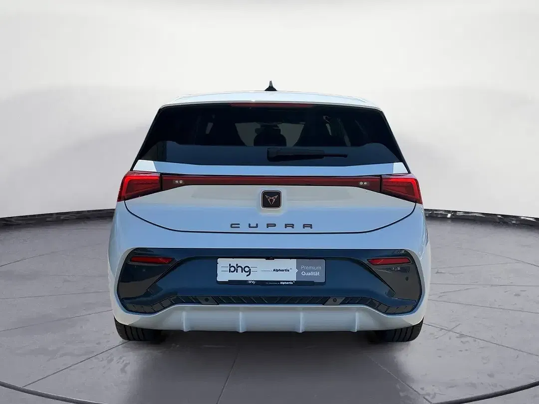 CUPRA Born - Thumbnail 4