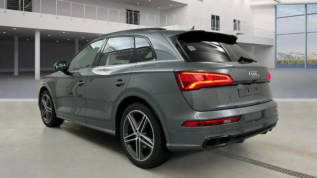 Audi SQ5 - Thumbnail 3