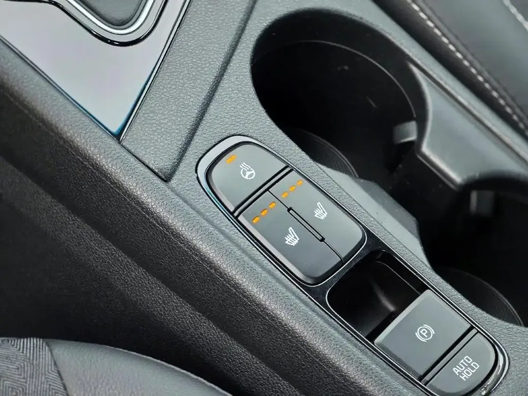 Kia Niro - Thumbnail 14