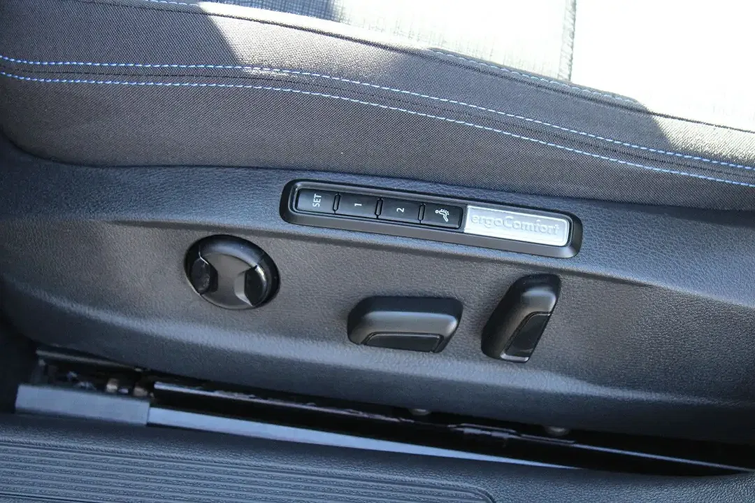 Volkswagen Passat Variant - Thumbnail 12