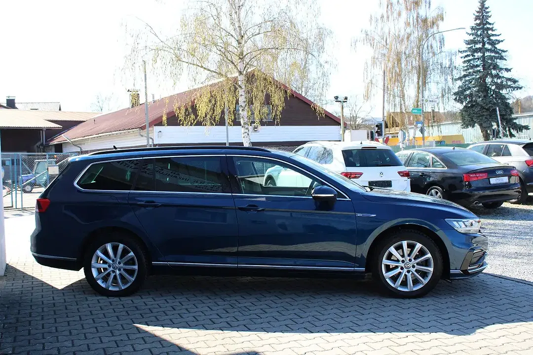 Volkswagen Passat Variant - Thumbnail 5