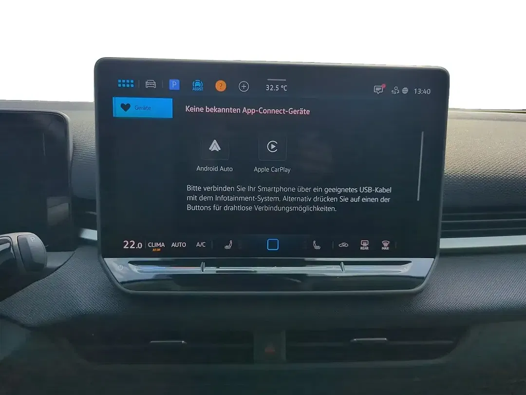 Volkswagen T-Roc - Thumbnail 11