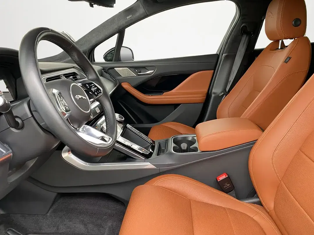 Jaguar I-Pace - Thumbnail 7