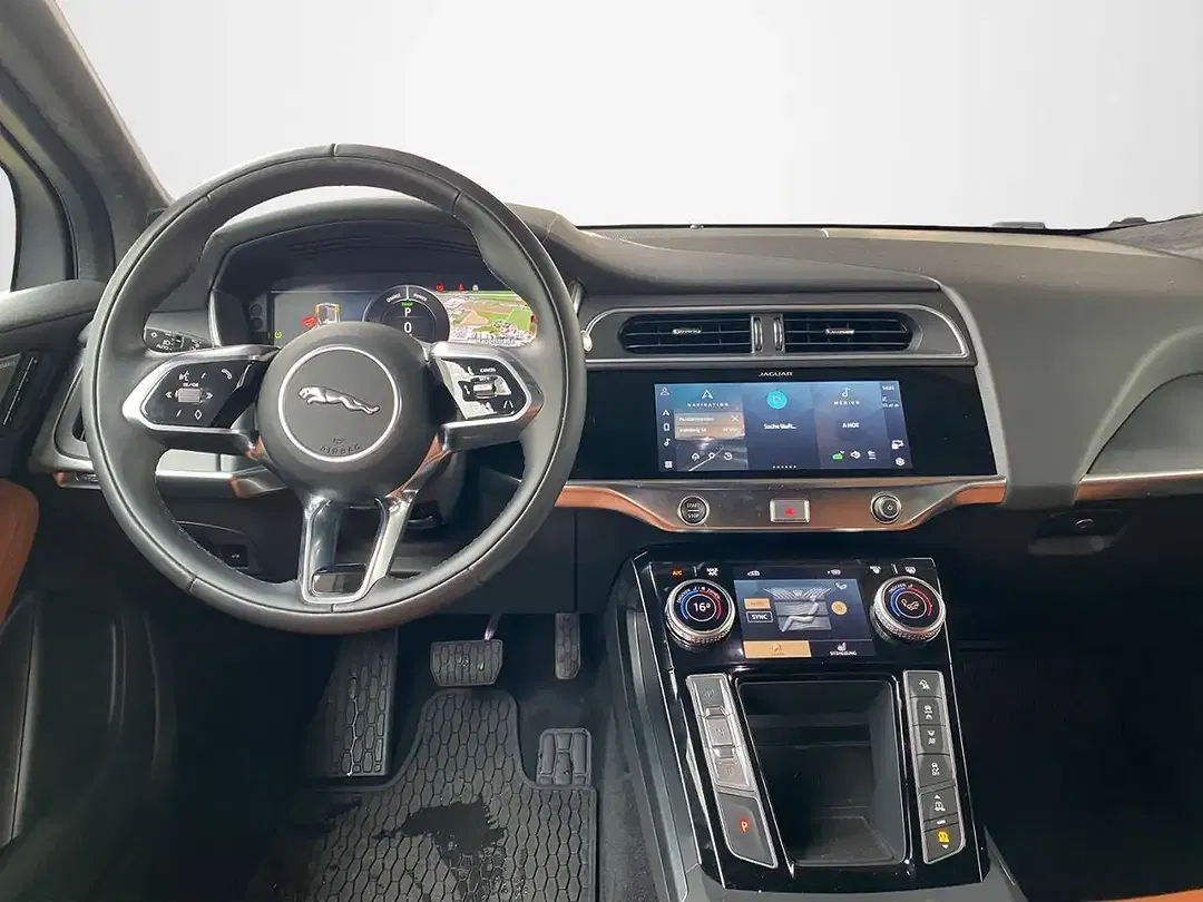 Jaguar I-Pace - Thumbnail 8