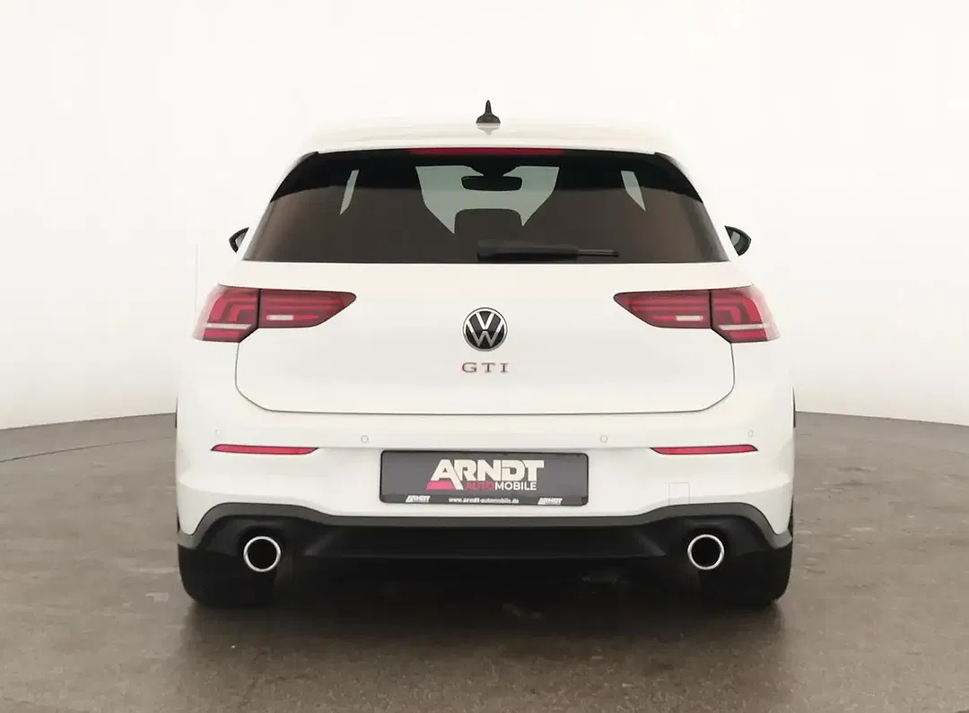 Volkswagen Golf - Thumbnail 6