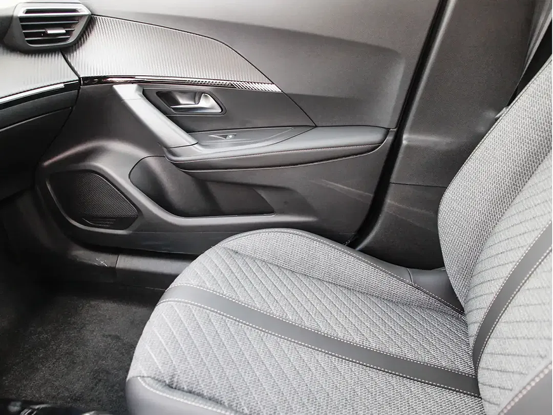 Peugeot 2008 - Thumbnail 8