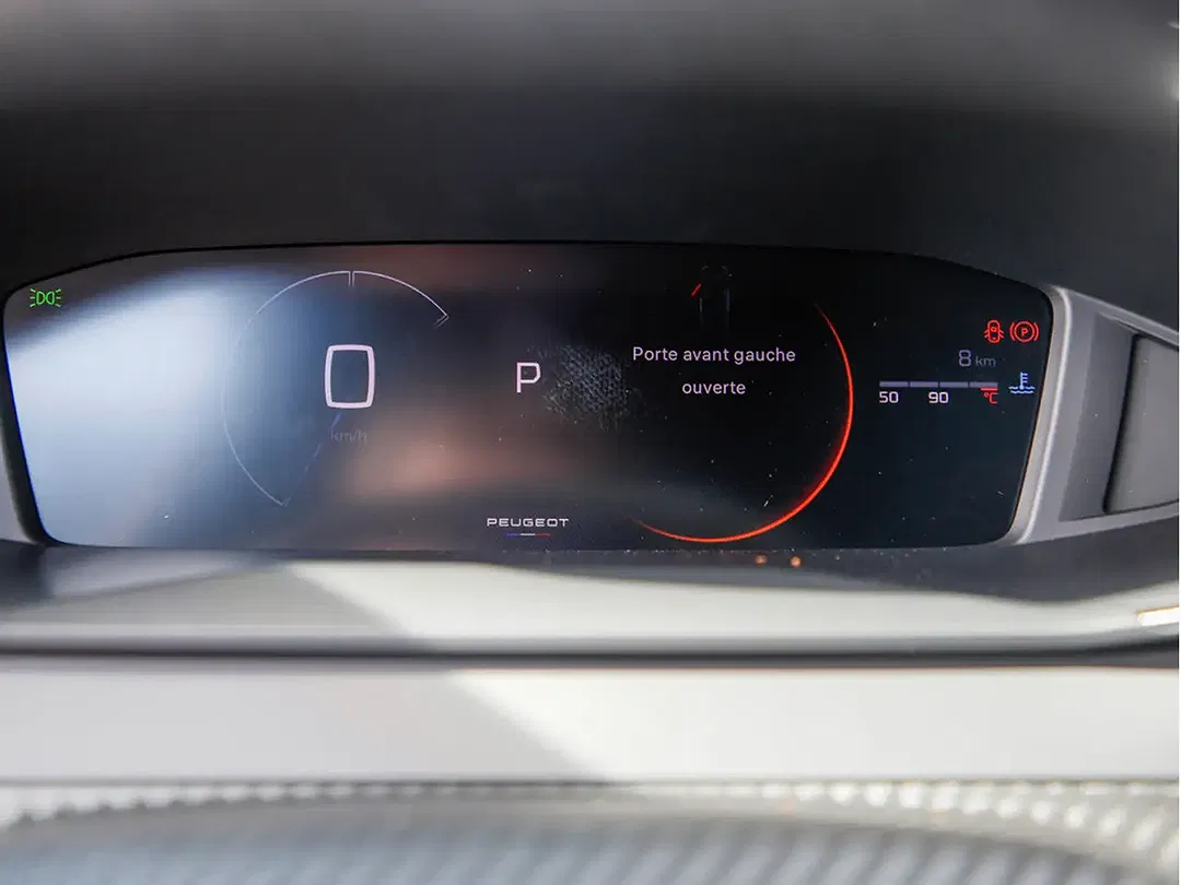 Peugeot 2008 - Thumbnail 9