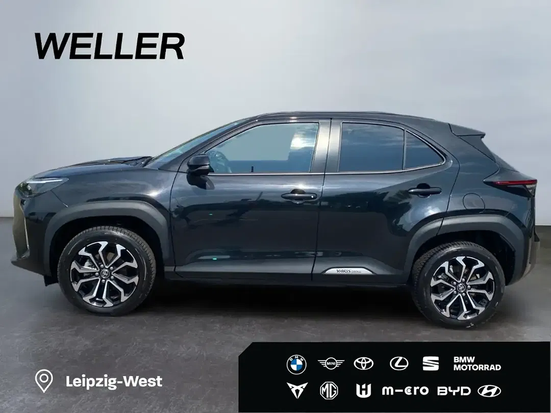 Toyota Yaris Cross - Thumbnail 4