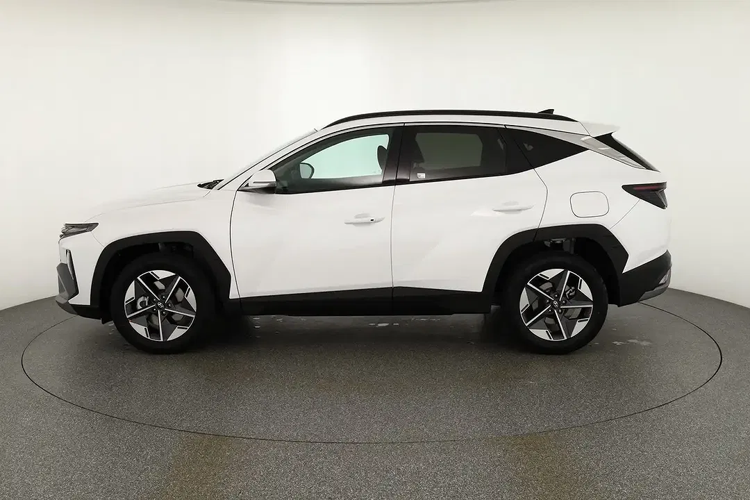Hyundai TUCSON - Thumbnail 2