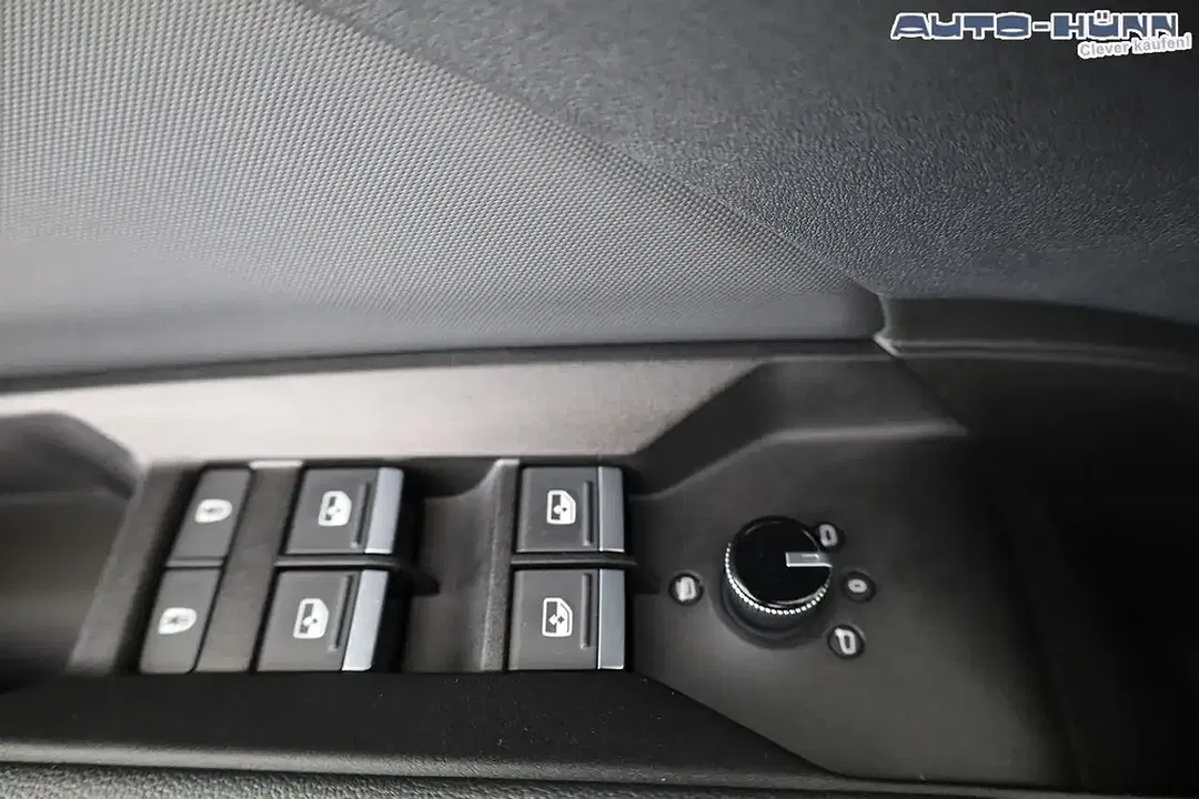 Audi Q4 e-tron - Thumbnail 10
