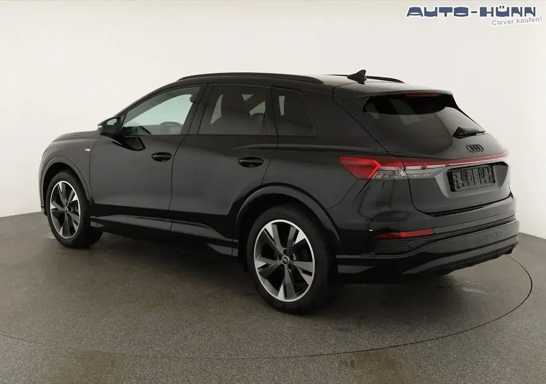 Audi Q4 e-tron - Thumbnail 3