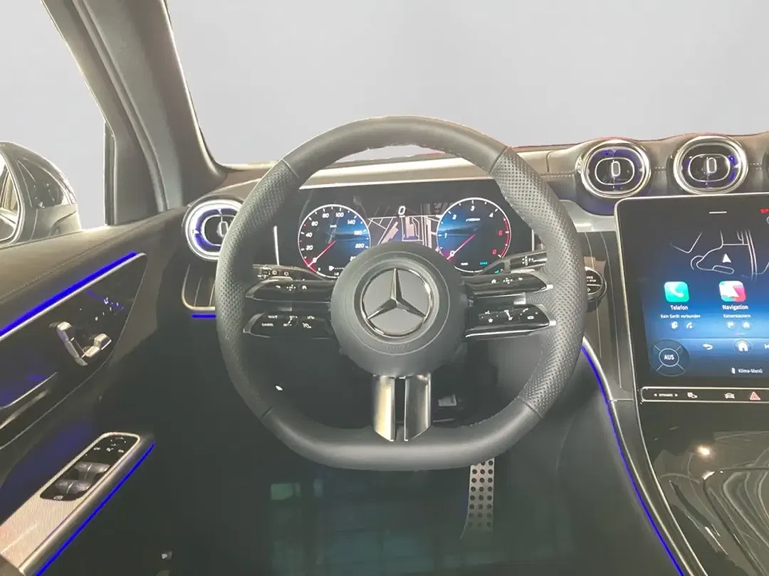 Mercedes-Benz GLC 200 - Thumbnail 13