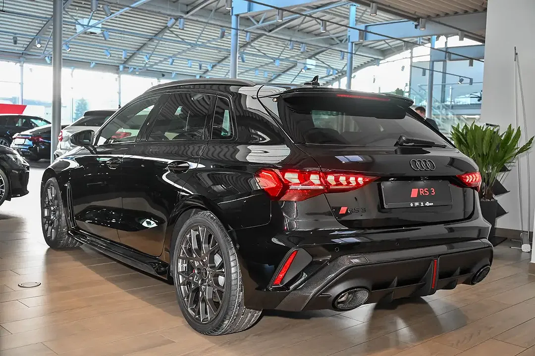 Audi RS3 - Thumbnail 8