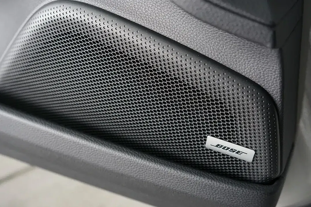Porsche Panamera - Thumbnail 23