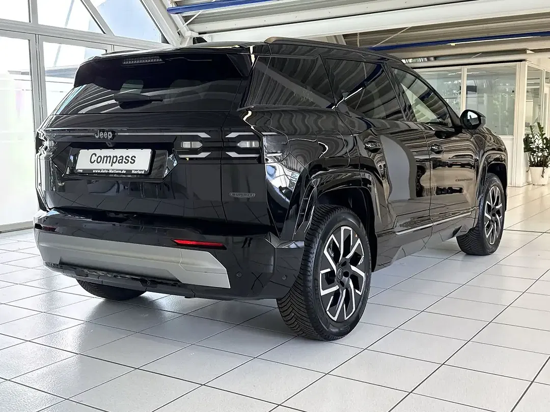 Jeep Compass - Thumbnail 11