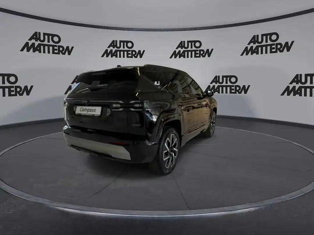 Jeep Compass - Thumbnail 8