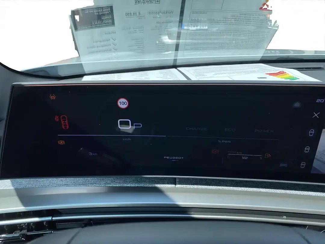 Peugeot 3008 - Thumbnail 12