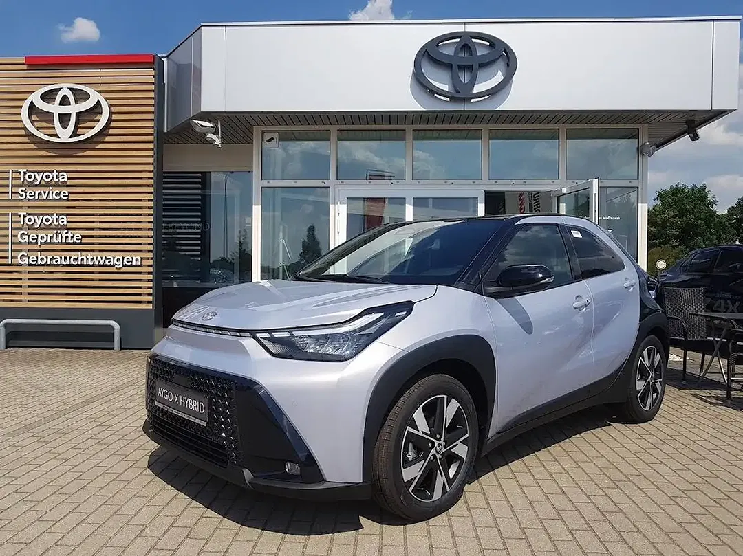 Toyota Aygo X - Thumbnail 1