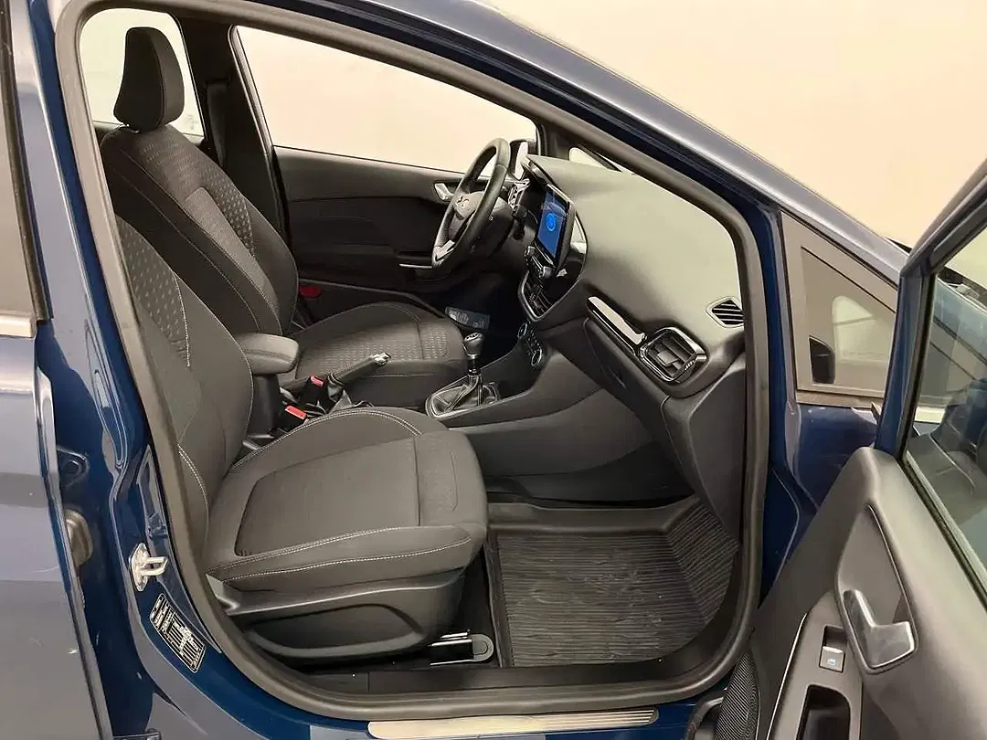 Ford Fiesta - Thumbnail 5