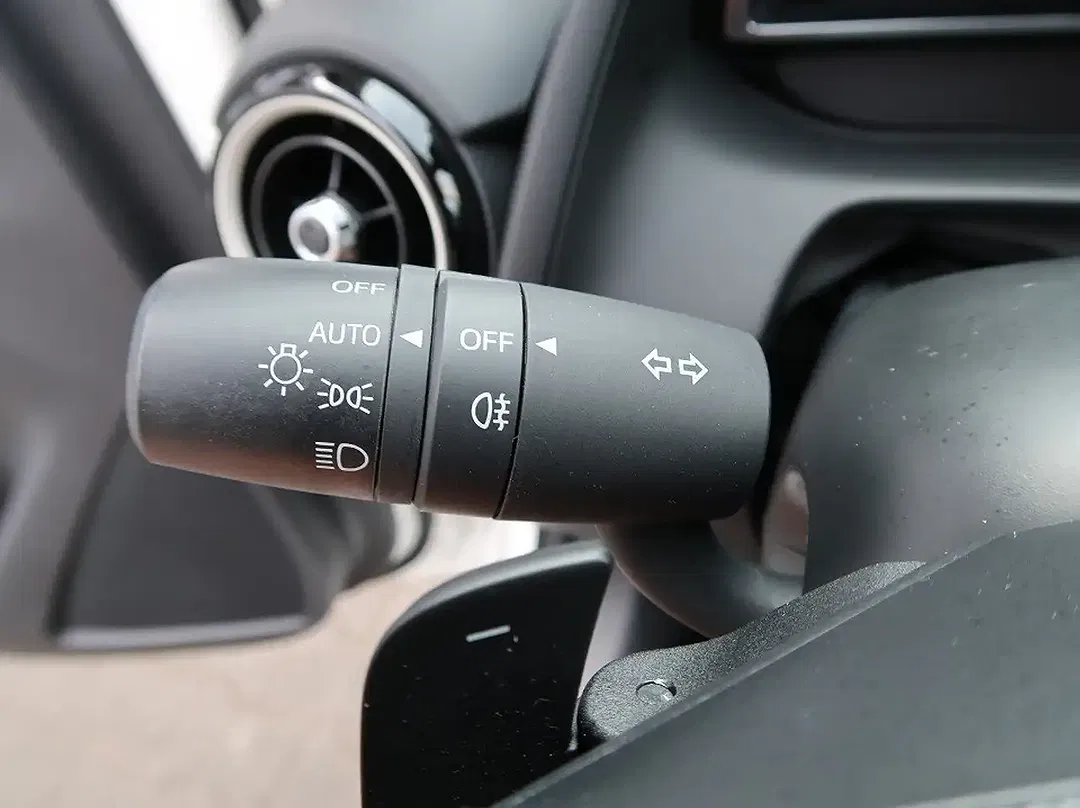 Mazda 2 - Thumbnail 17