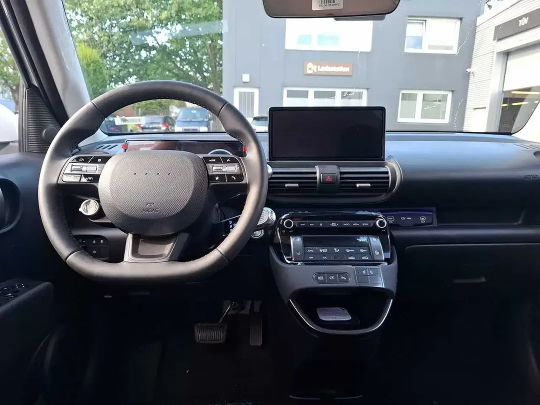 Hyundai Inster - Thumbnail 8