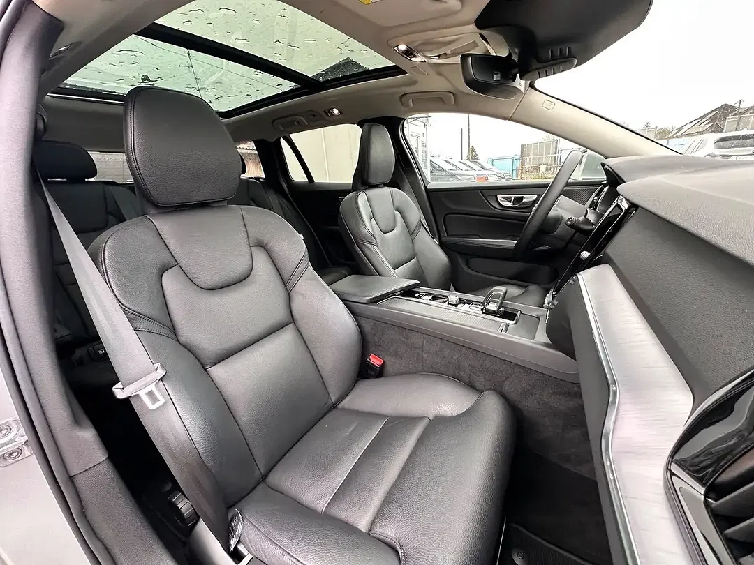Volvo V60 - Thumbnail 9