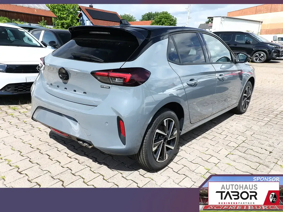 Opel Corsa - Thumbnail 3