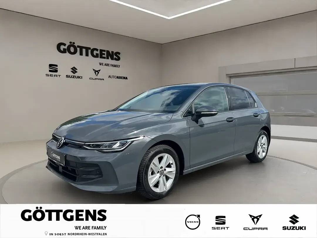 Volkswagen Golf - Thumbnail 1