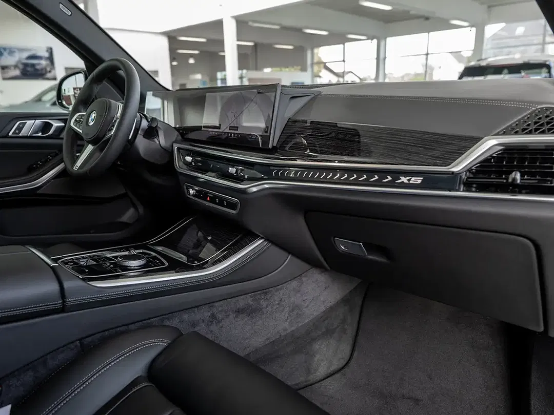 BMW X5 - Thumbnail 5