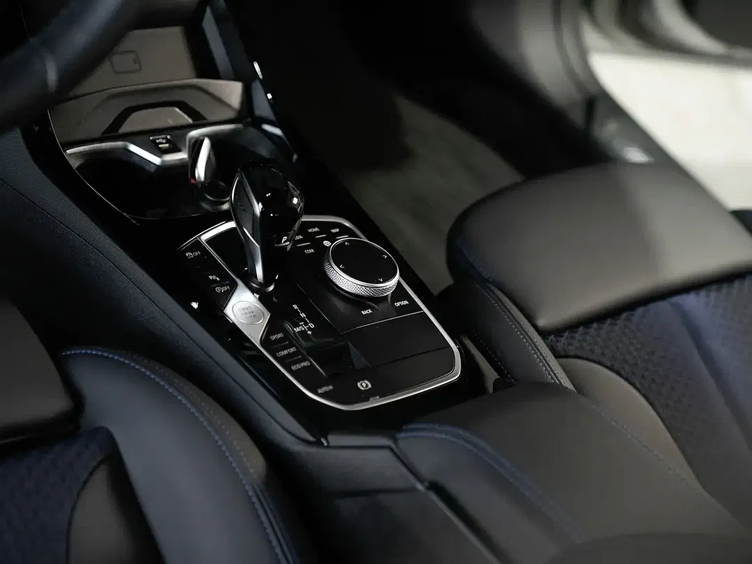 BMW 218 - Thumbnail 10