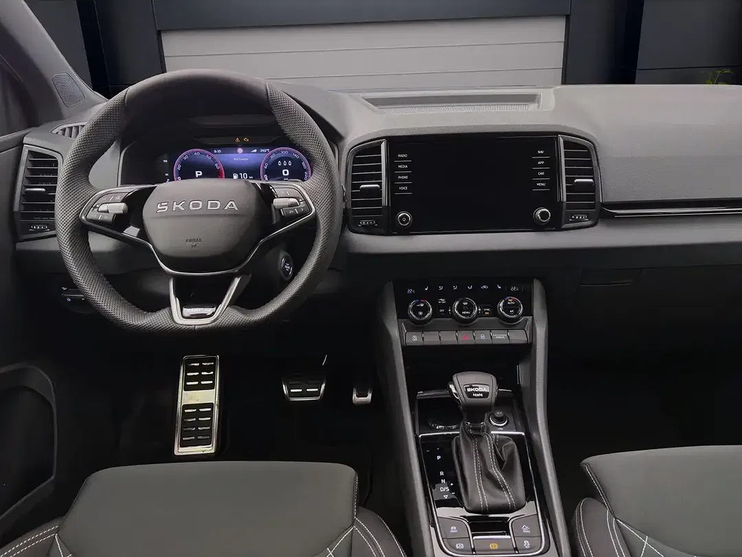 Skoda Karoq - Thumbnail 14