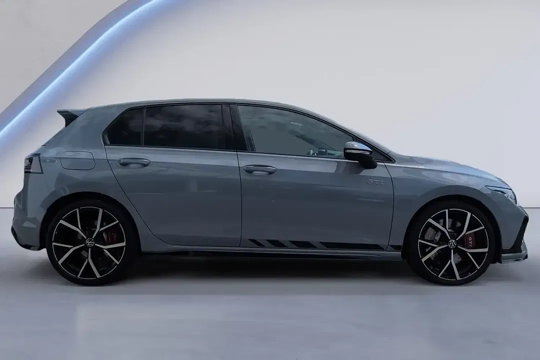 Volkswagen Golf - Thumbnail 7