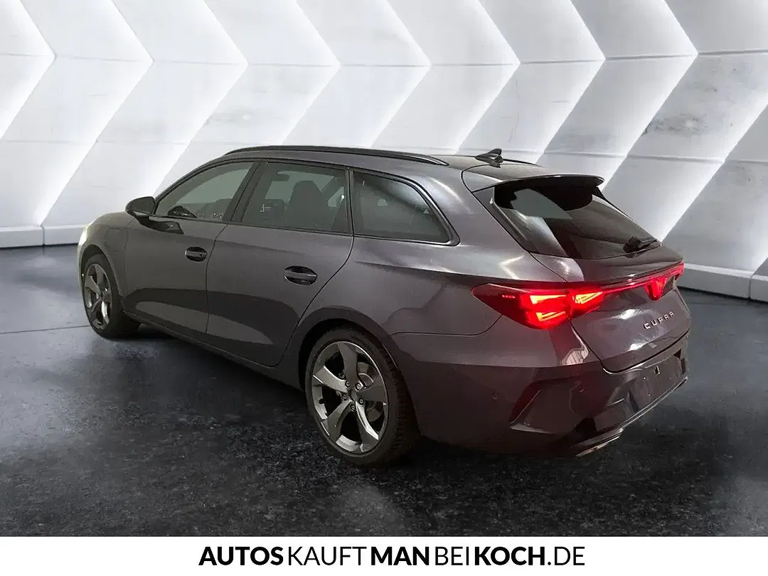 CUPRA Leon - Thumbnail 2