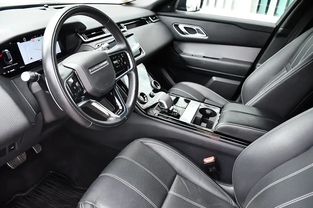 Land Rover Range Rover Velar - Thumbnail 14