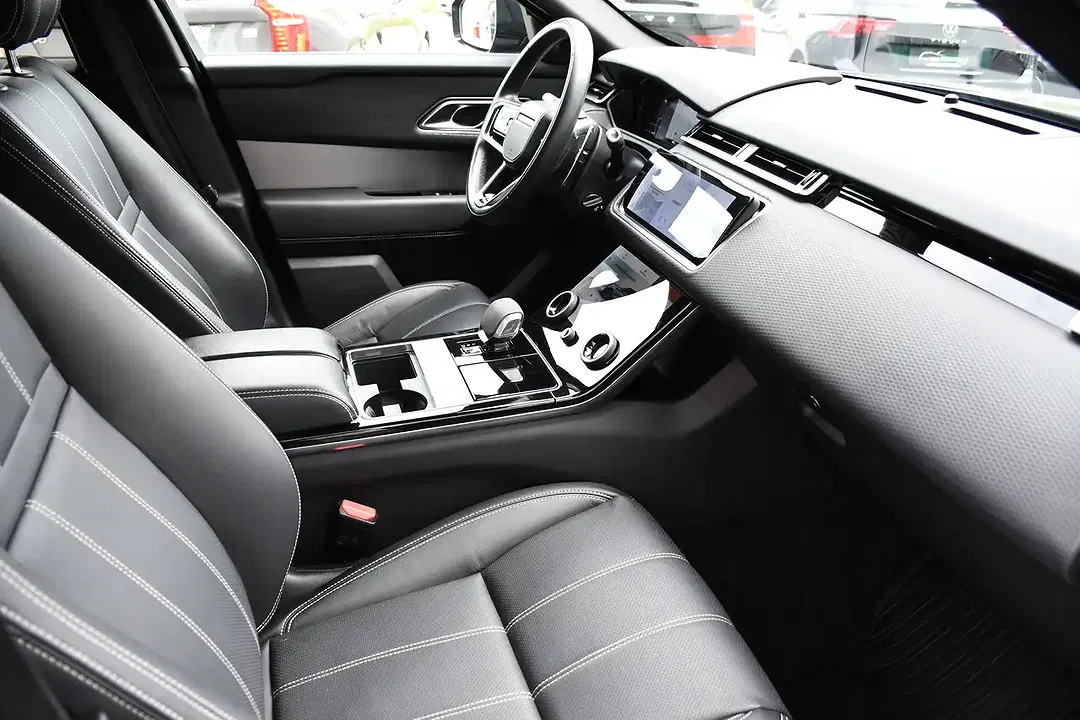 Land Rover Range Rover Velar - Thumbnail 9