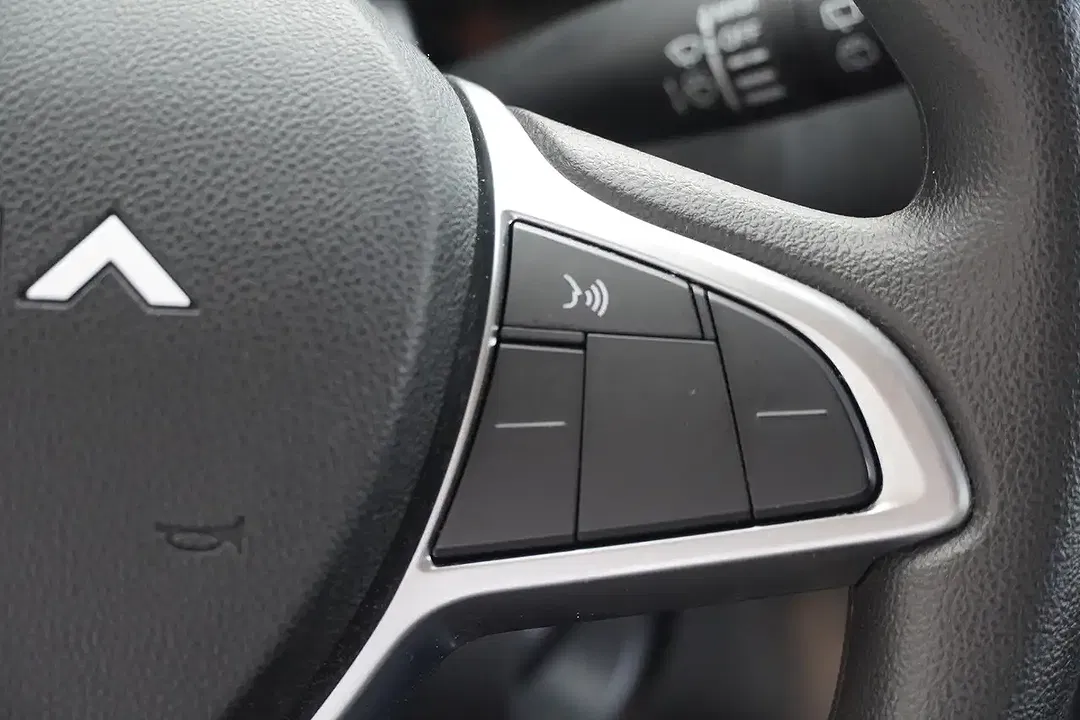 Dacia Spring - Thumbnail 12