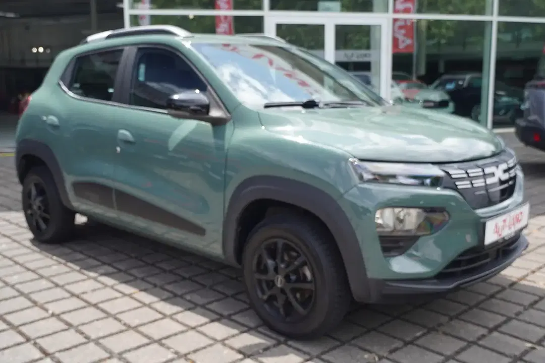 Dacia Spring - Thumbnail 6