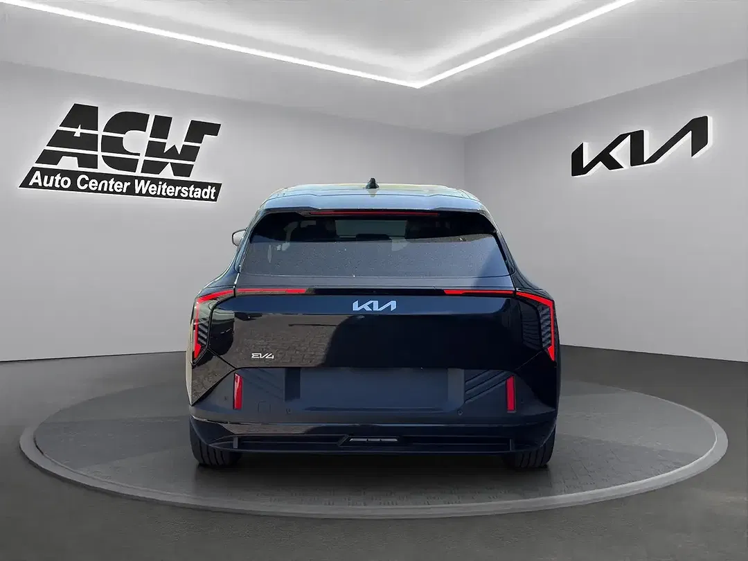 Kia EV4 - Thumbnail 5