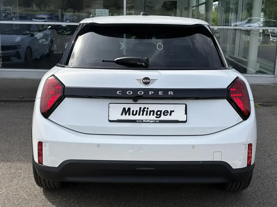 MINI Cooper - Thumbnail 6