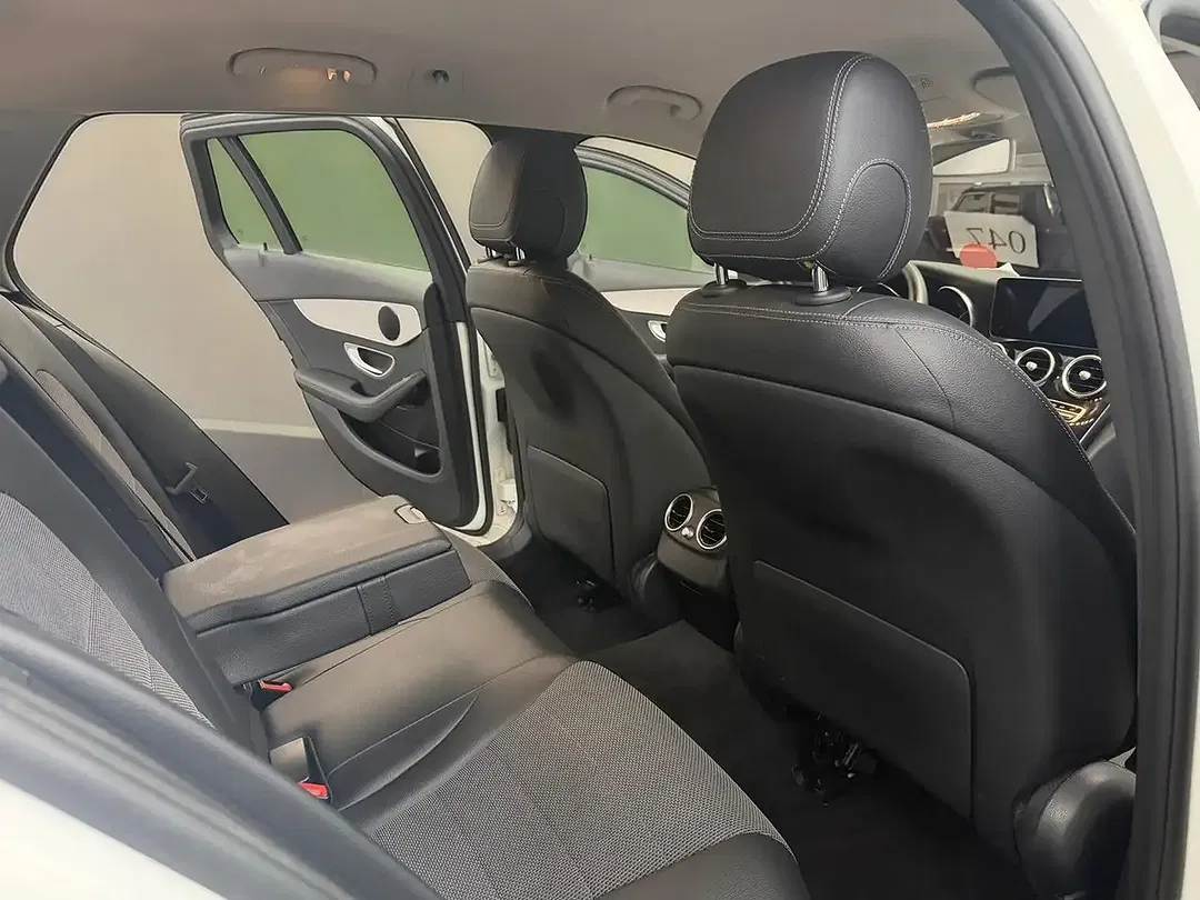 Mercedes-Benz C 180 Avantgarde - foto 15