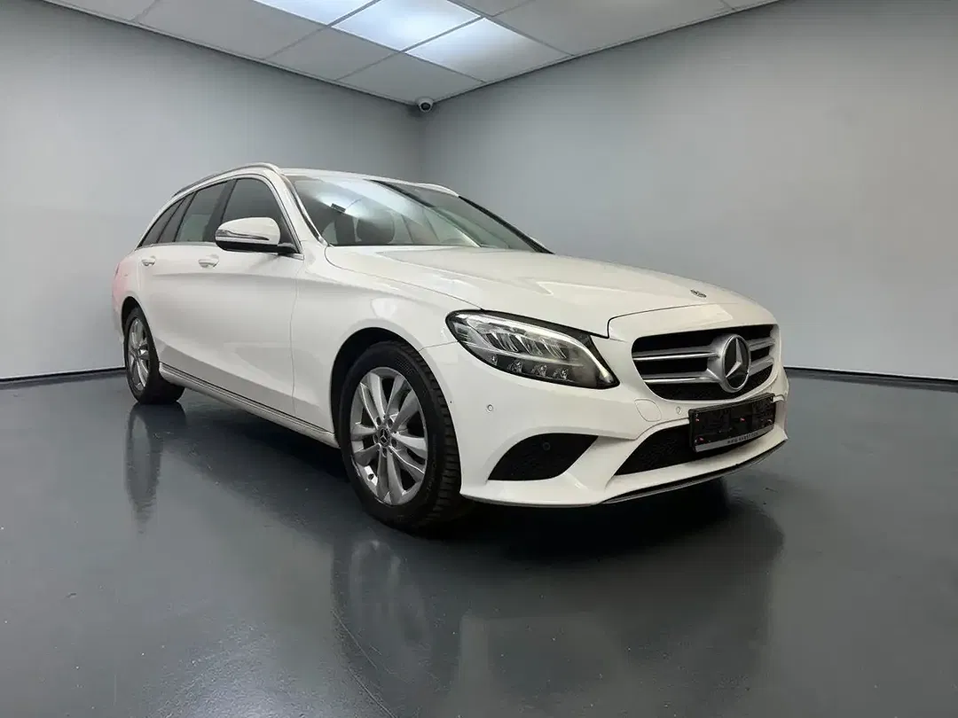 Mercedes-Benz C 180 - Thumbnail 3