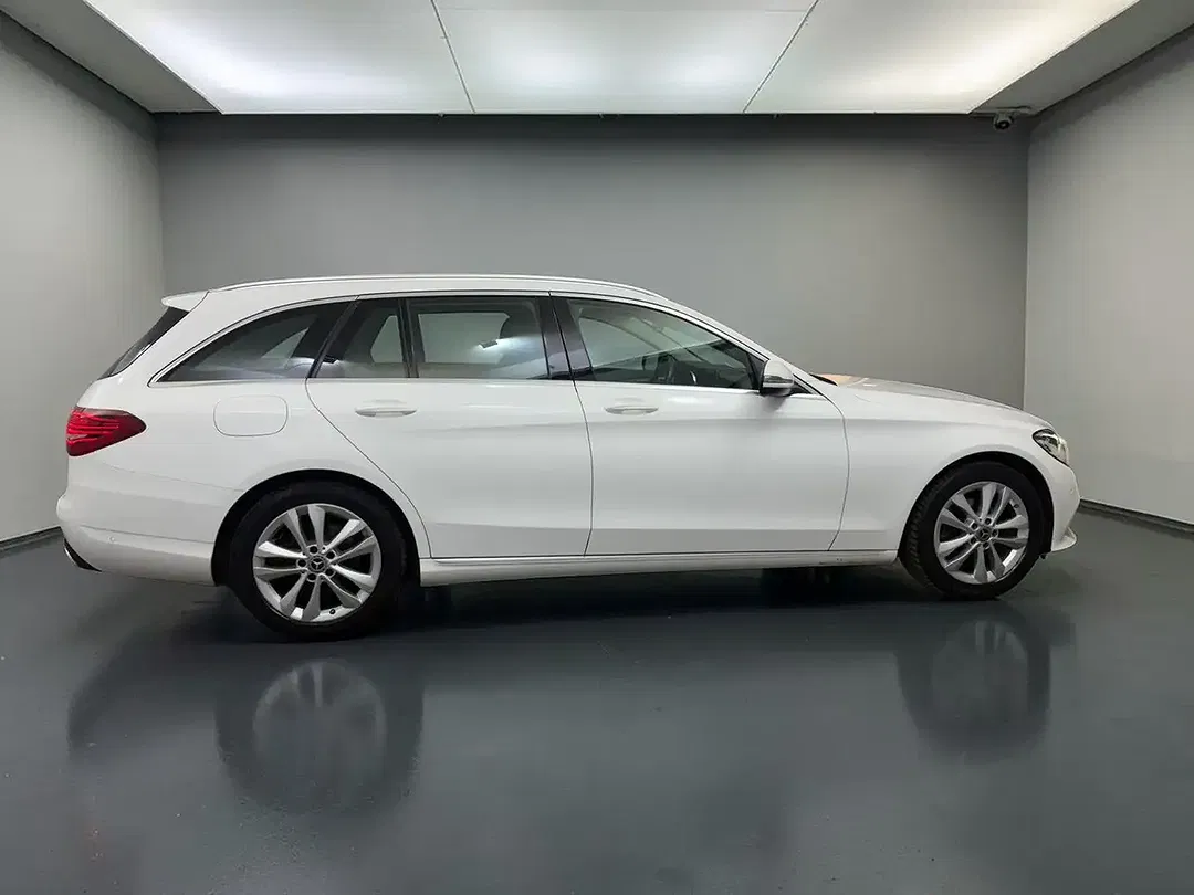 Mercedes-Benz C 180 - Thumbnail 8